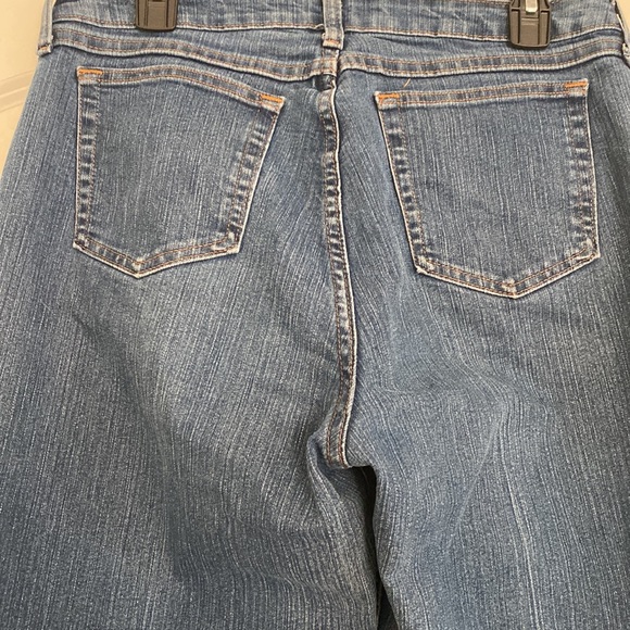 VF jeanswear - instantly slims you! - Picture 2 of 5